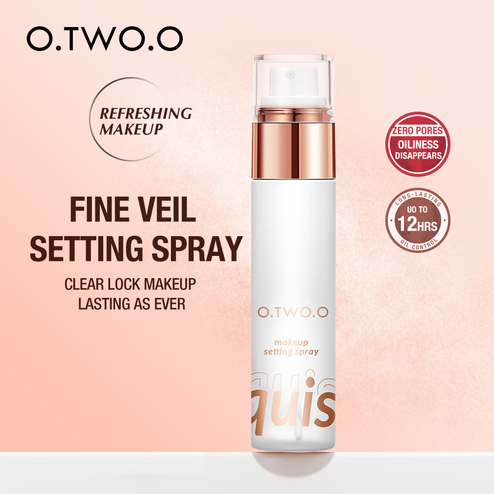 O.TWO.O Glass Skin Refreshing Setting Spray - 50ml