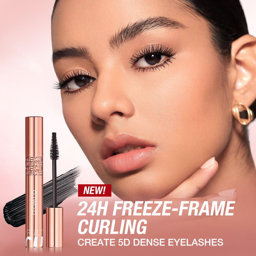 O.TWO.O Curly Ultra Bushy 5D Waterproof Mascara - 0.7g