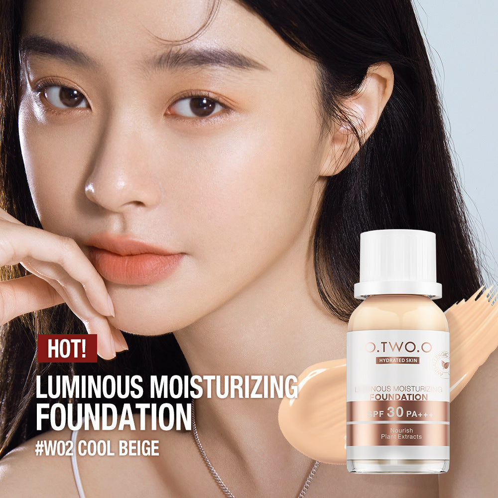 O.TWO.O Luminous Moisturizing Foundation