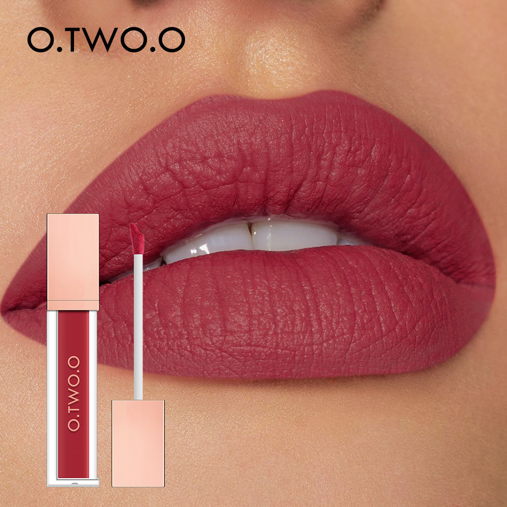O.TWO.O Matte and Strong Waterproof Lip Gloss - 5g