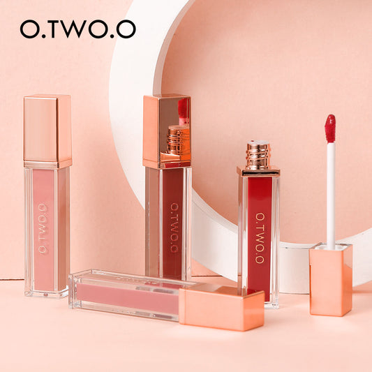 O.TWO.O Matte and Strong Waterproof Lip Gloss - 5g